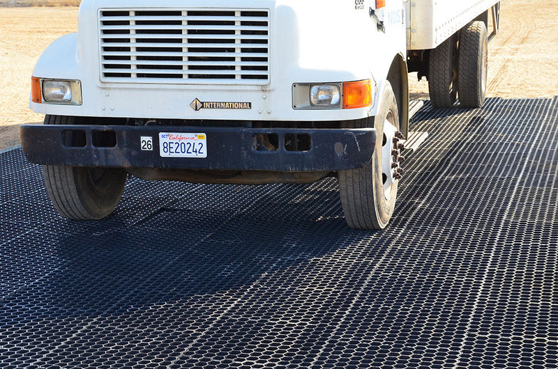 NDS Tufftrack - Grass Pavers 2' x 2'