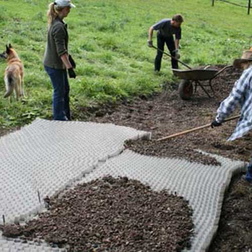 DuPont GroundGrid Ground Stabilization (4' x 25') - Large Grid