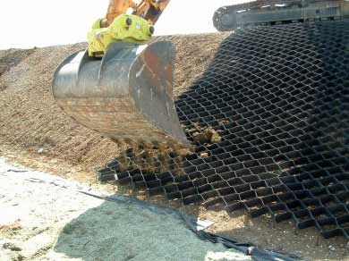 Typar Geocell GS - Slope Stabilization - GS-350/100